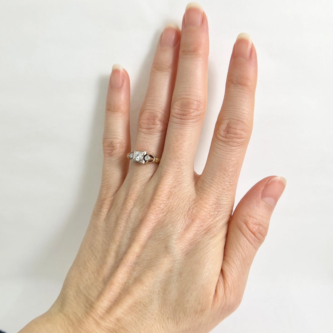 Vintage 1940's Two-Tone Diamond Engagement Ring 14K Yellow Gold 1.68 Grams - 2