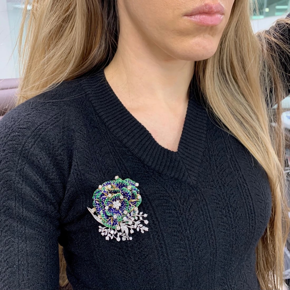 Vintage 1950's Blue Green Enamel Diamond Flower Brooch 18K Yellow Gold, 43.74 Gr - 3