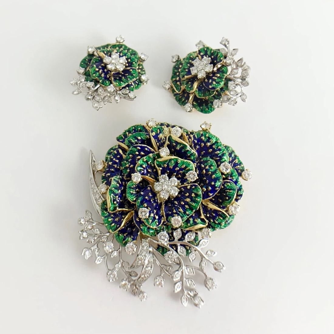 Vintage 1950's Blue Green Enamel Diamond Flower Brooch 18K Yellow Gold, 43.74 Gr - 5