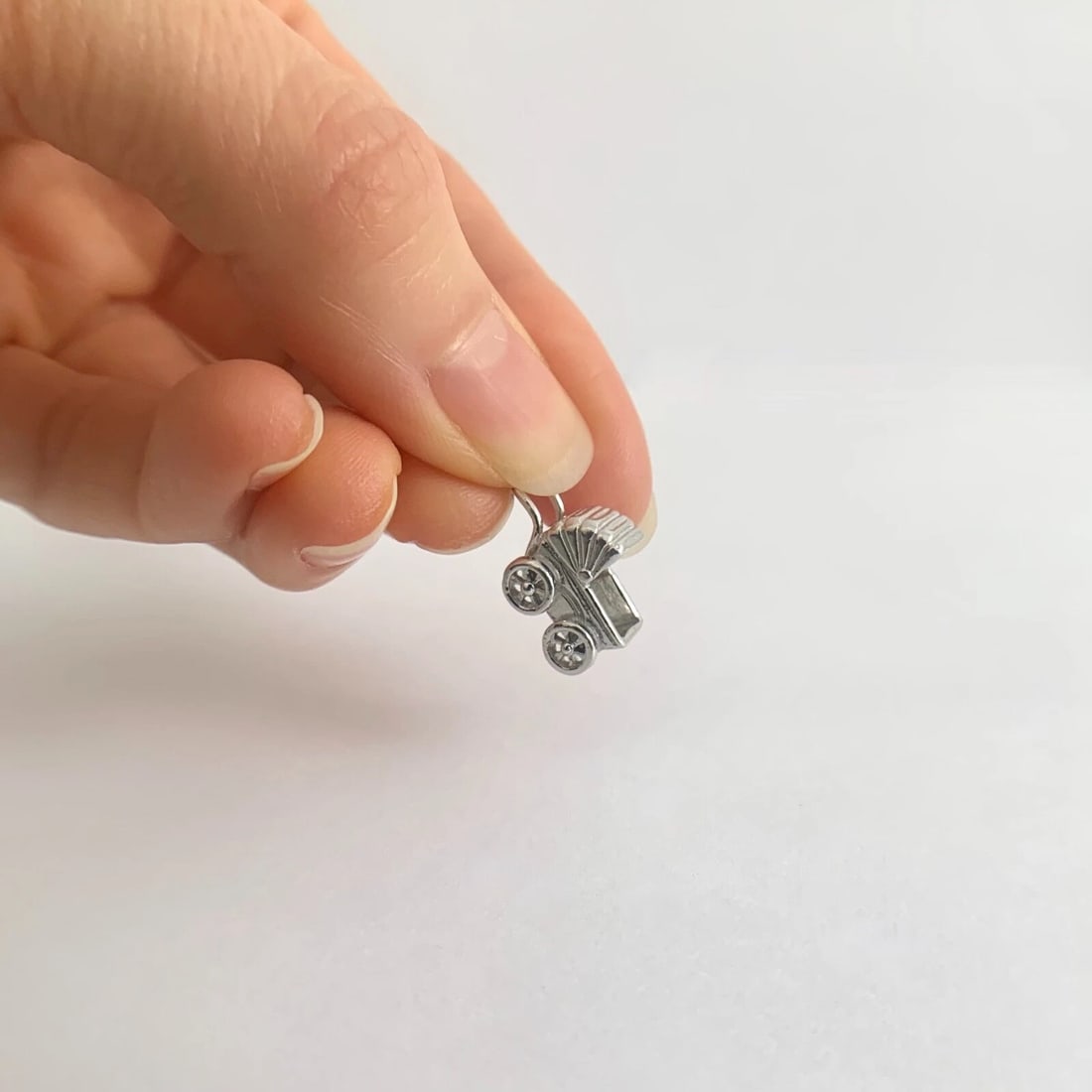 Vintage Baby Carriage Buggy Pram Bracelet Charm Pendant 14K White Gold, 3.61 Gr - 2