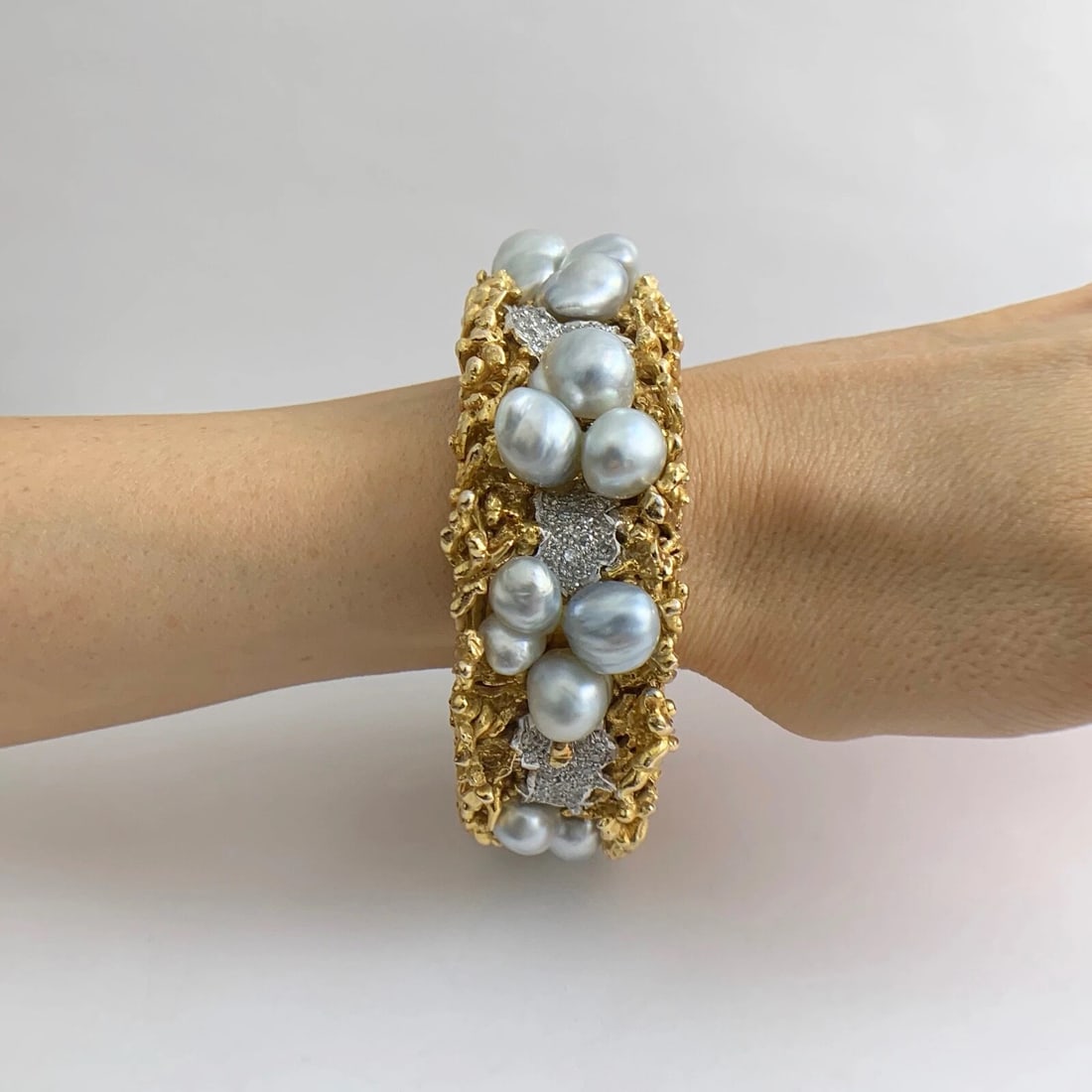 Vintage Silver Baroque Pearl Diamond Bangle Bracelet 14K Yellow Gold, 173 Grams - 6