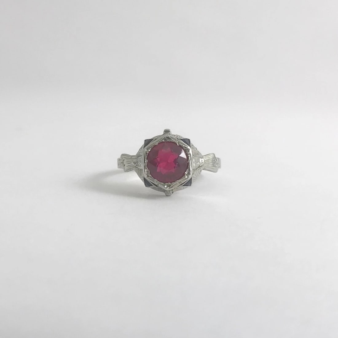 Antique Art Deco Lab-Created Ruby Blue Sapphire Ring 18K White Gold, 2.96 Grams - 7