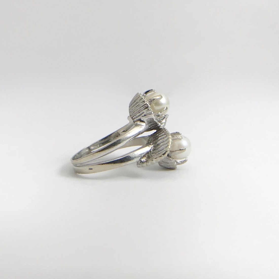 Vintage 1950's Double White Pearl Swirl Cocktail Ring 14K White Gold, 5.72 Grams - 9