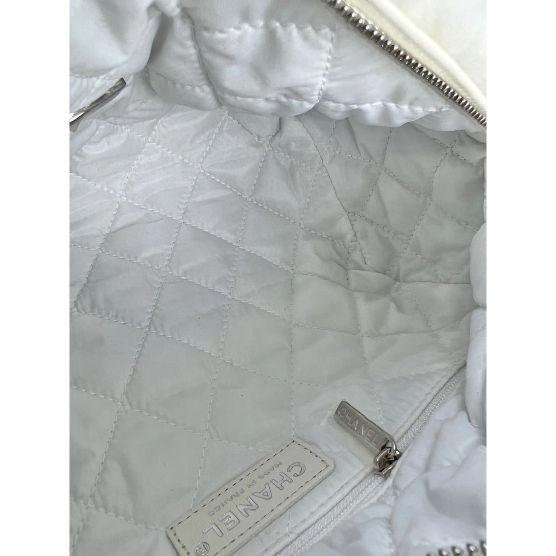 Chanel Shearling Quilted White Lambskin Bowler Crossbody Shoulder Bag - 14