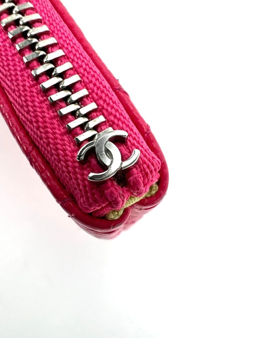 Chanel Caviar Quilted 19 Small Pink Cosmetic Case - 7