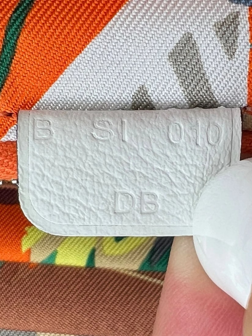 Hermes Evercolor Silk'In Classique Long White Wallet - 6