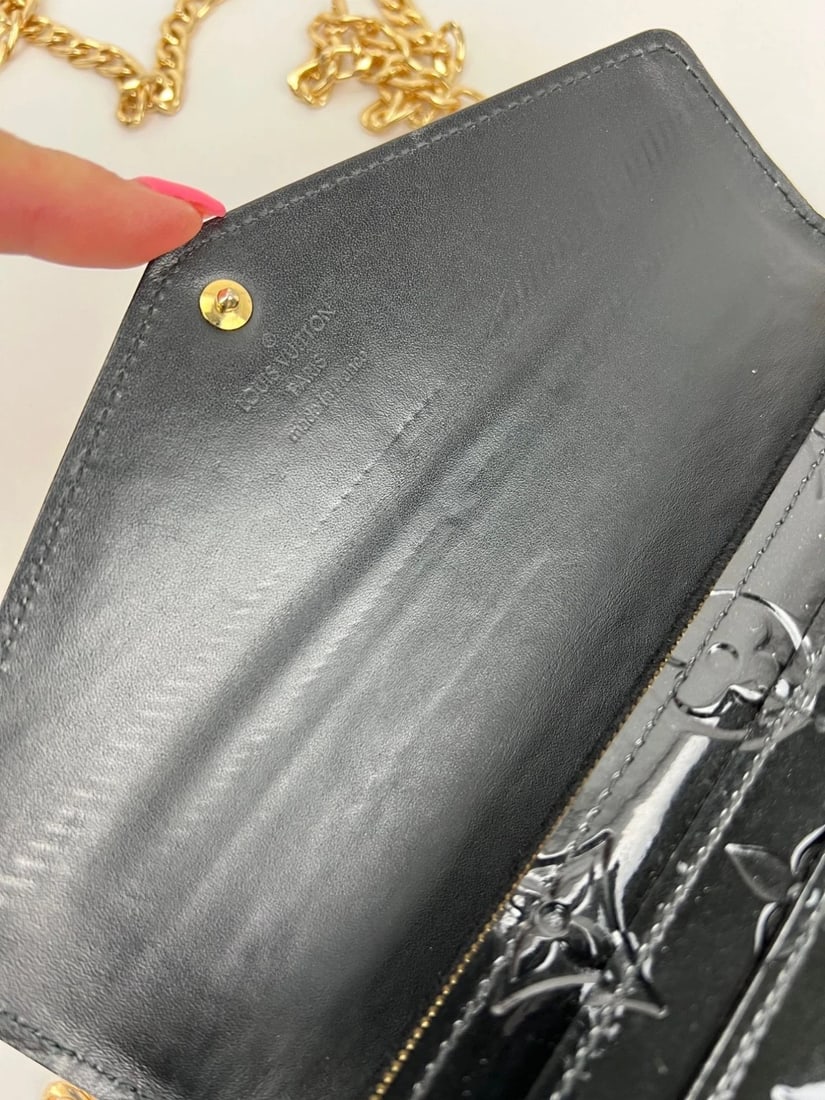Louis Vuitton Sarah Monogram Vernis Stickers Black Wallet Limited Edition - 5