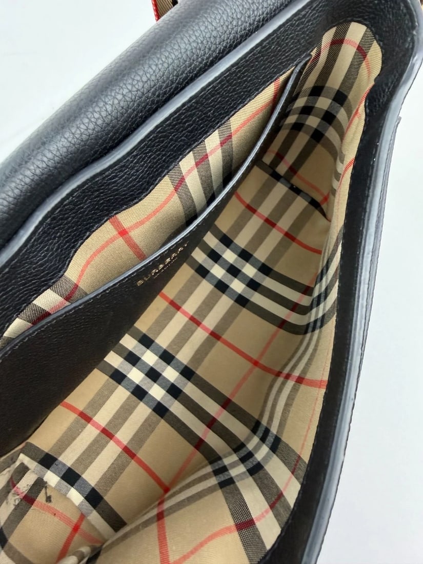 Burberry Grainy Calfskin Note Black Crossbody Bag - 12