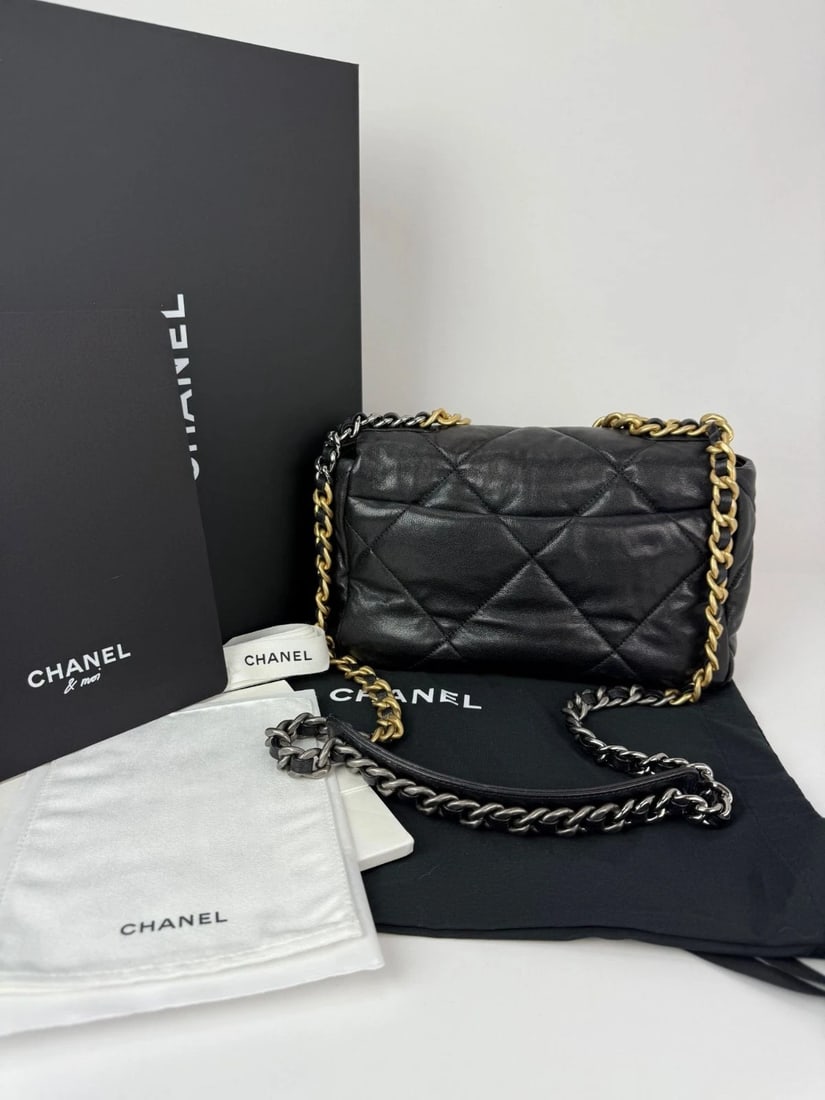 Chanel 19 Large Lambskin Quilted Small Black Smooth Flap Bag - 2