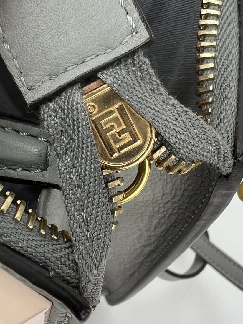 Fendi Rainbow Studs Gray Leather Crossbody Bag - 3