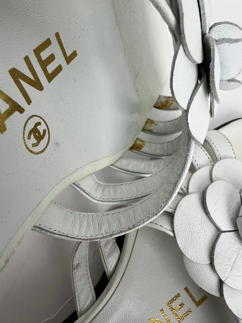 Chanel Cameilla White Leather Slip On Sandals - 17