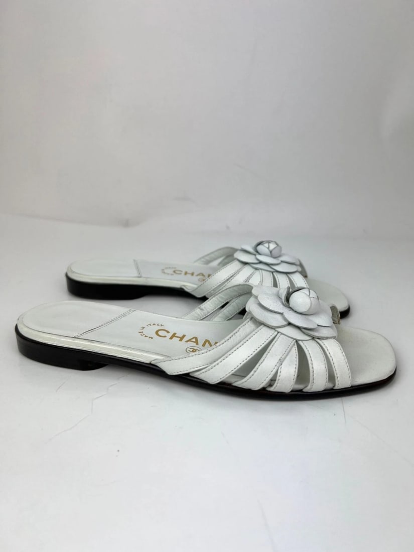 Chanel Cameilla White Leather Slip On Sandals - 7