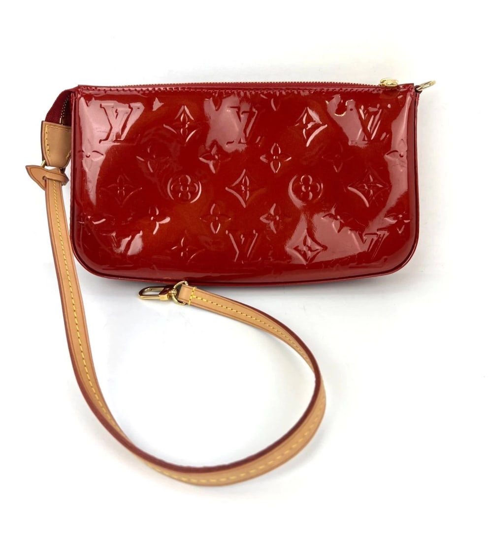 Louis Vuitton Pochette Accessories NM Vernis Rose Indien Shoulder Bag - 2