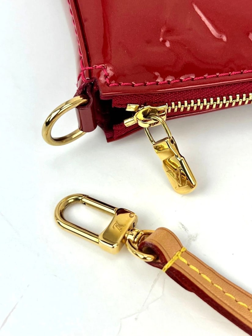 Louis Vuitton Pochette Accessories NM Vernis Rose Indien Shoulder Bag - 7