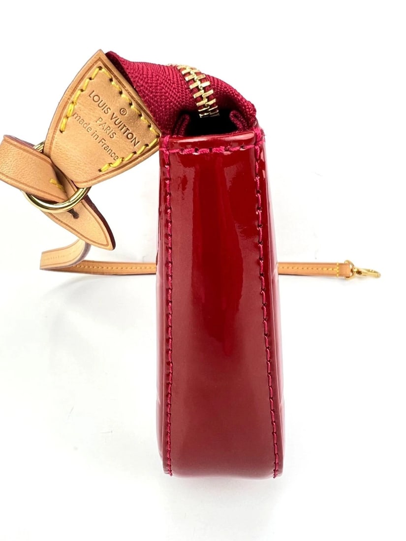 Louis Vuitton Pochette Accessories NM Vernis Rose Indien Shoulder Bag - 9