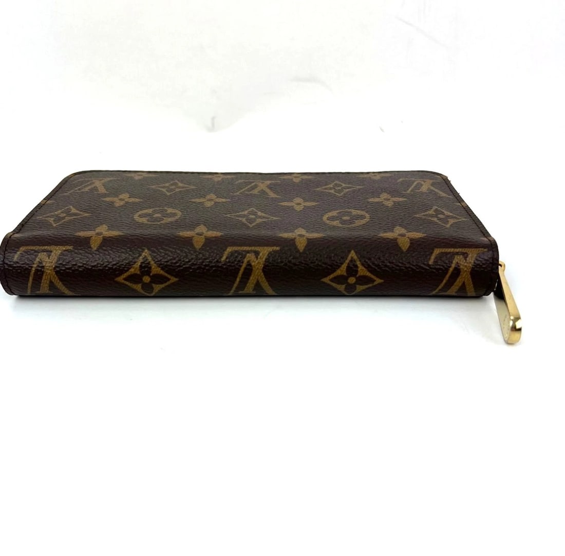 Louis Vuitton Zippy Monogram Leather Fuchsia Wallet Clutch - 3