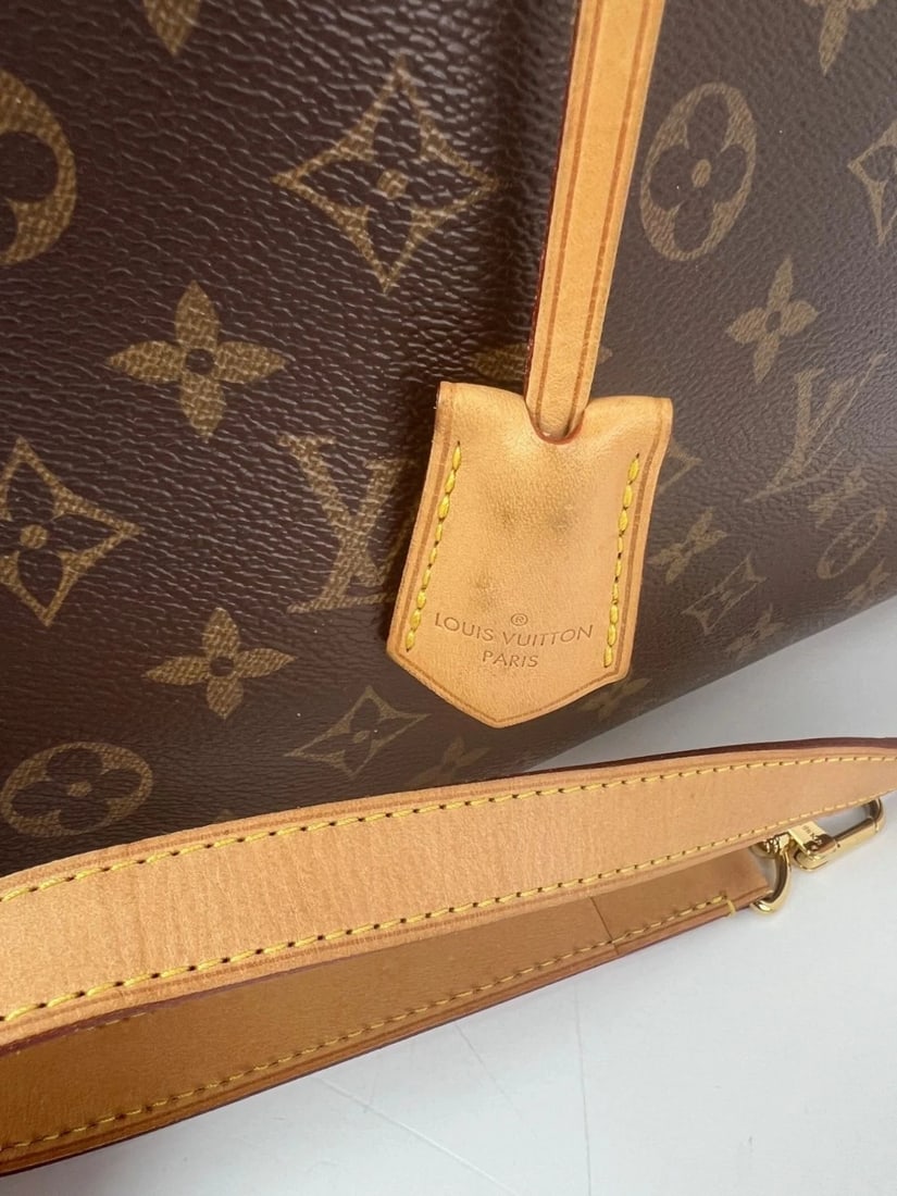 Louis Vuitton Montaigne MM Monogram Shoulder Bag - 8