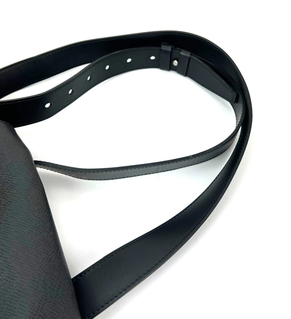 Louis Vuitton Taiga Saratov PM Vintage Crossbody Bag Ardoise Vintage - 5