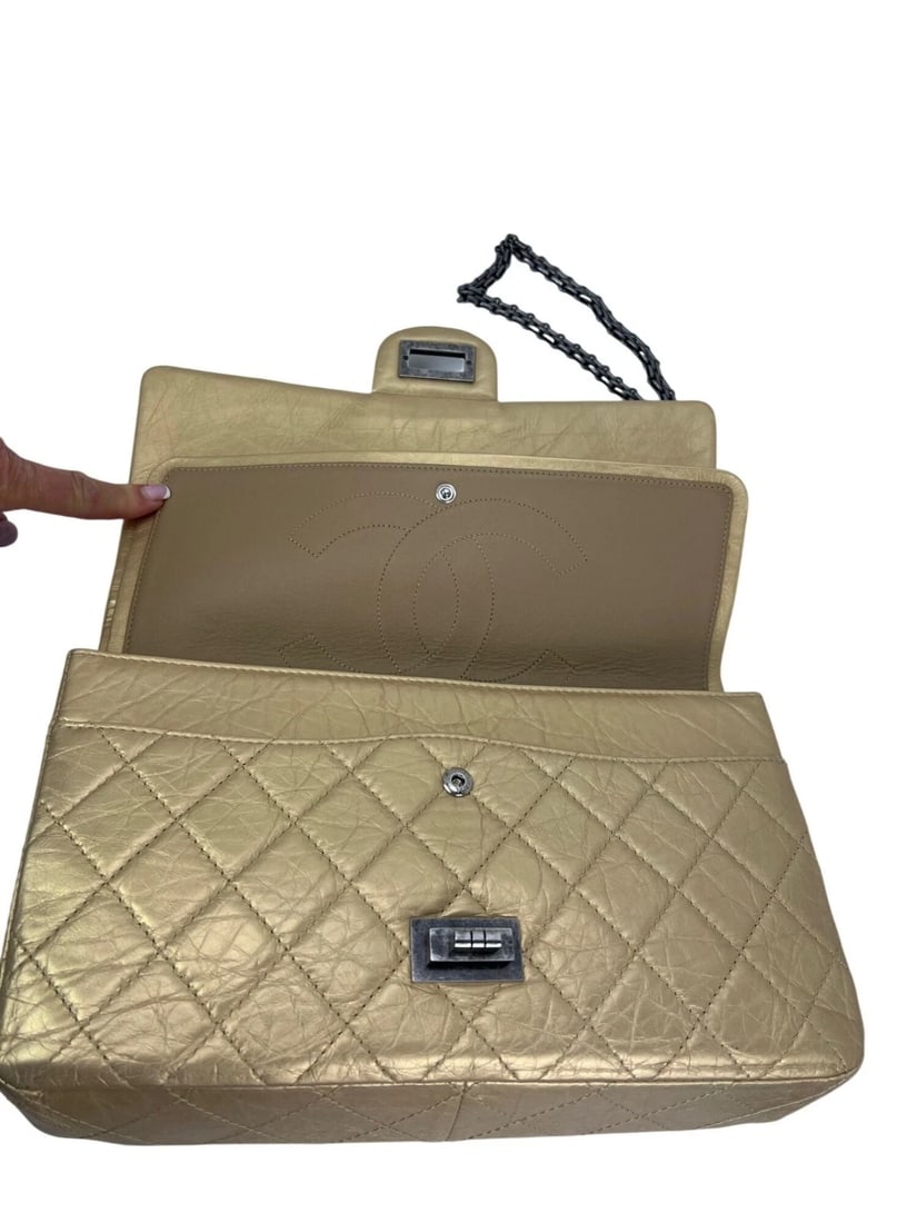 Chanel Metallic Aged Calfskin 2.55 Reissue 227 Double Flap Pale Gold - 7