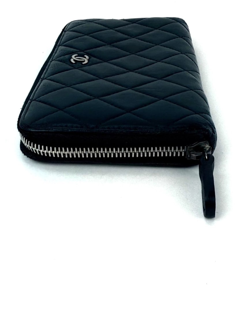 Chanel Classic Quilted Smooth Lambskin Zip Around Black Wallet - 4