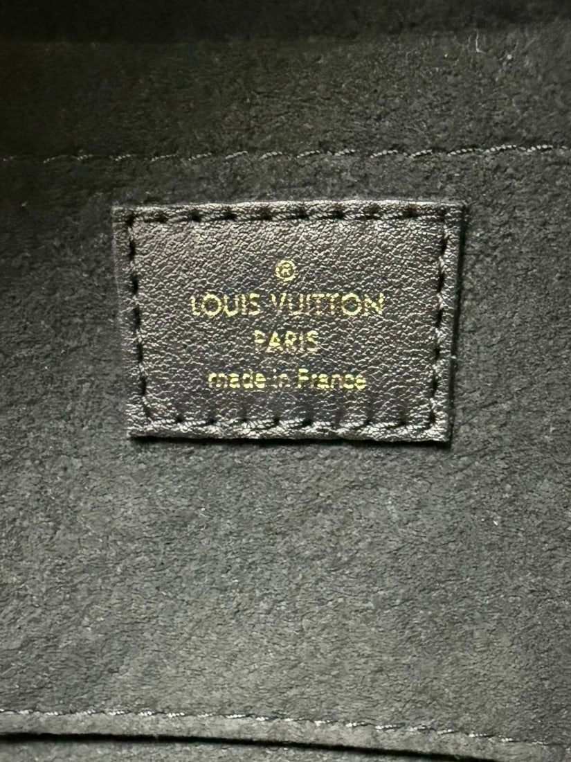 Louis Vuitton Reverse Monogram Square Shoulder Hand Bag - 7