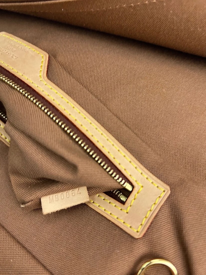 Louis Vuitton Porte Documents Pegase Monogram Briefcase Bag - 7