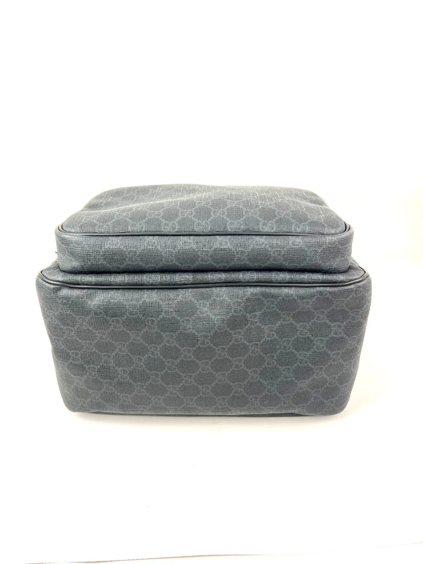 Gucci GG Supreme Medium Day Gray Black Backpack - 3
