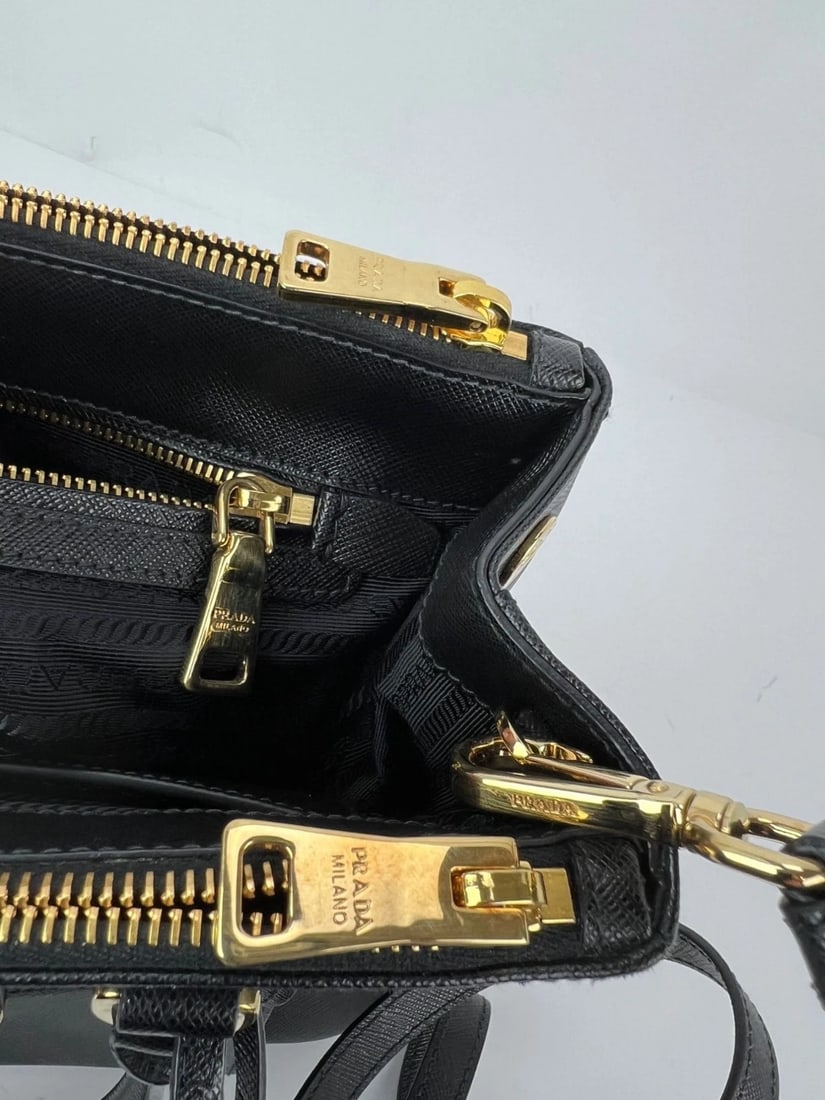 Prada Safriano Front Pocket Double Zip black Tote Bag - 10