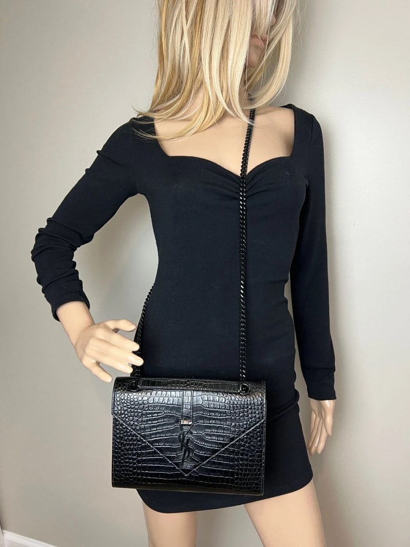 Saint Laurent Embossed Black Leather Envelope Medium Chain Shoulder Bag IV - 15