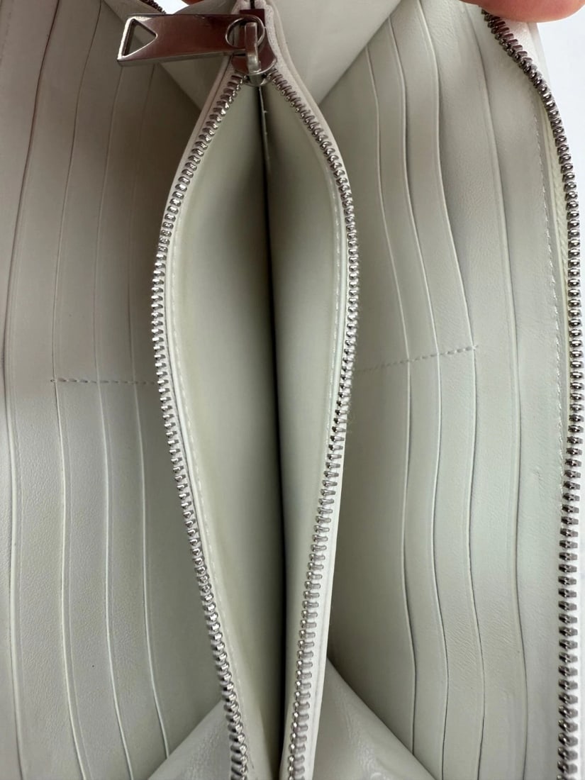 Bottega Veneta Intrecciato Leather White Cassette Zip Around Wallet - 5