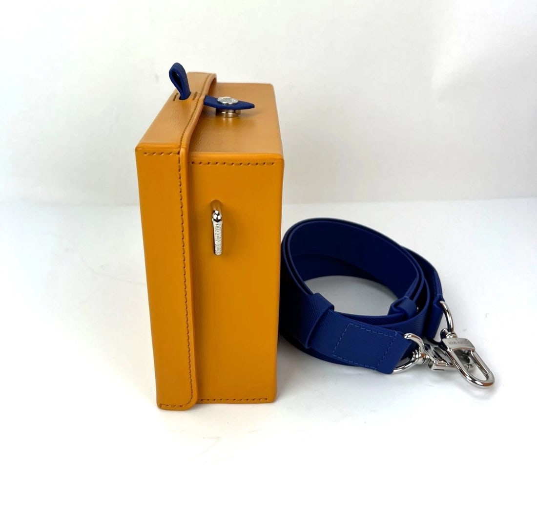 Louis Vuitton Shopper Clutch Leather Orange Clutch Crossbody Bag - 10