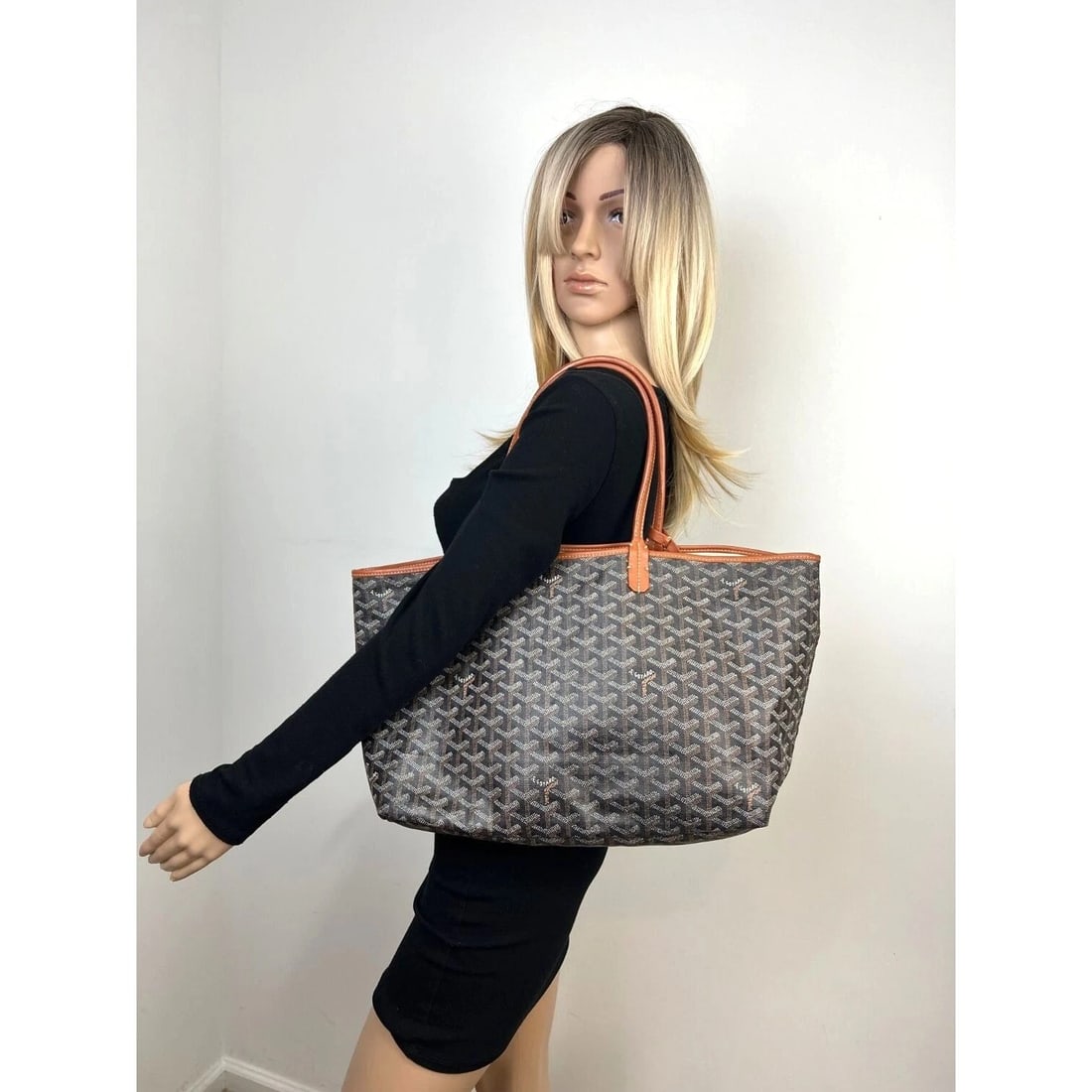 GOYARD St. Louis Goyardine PM Black Tote - 10