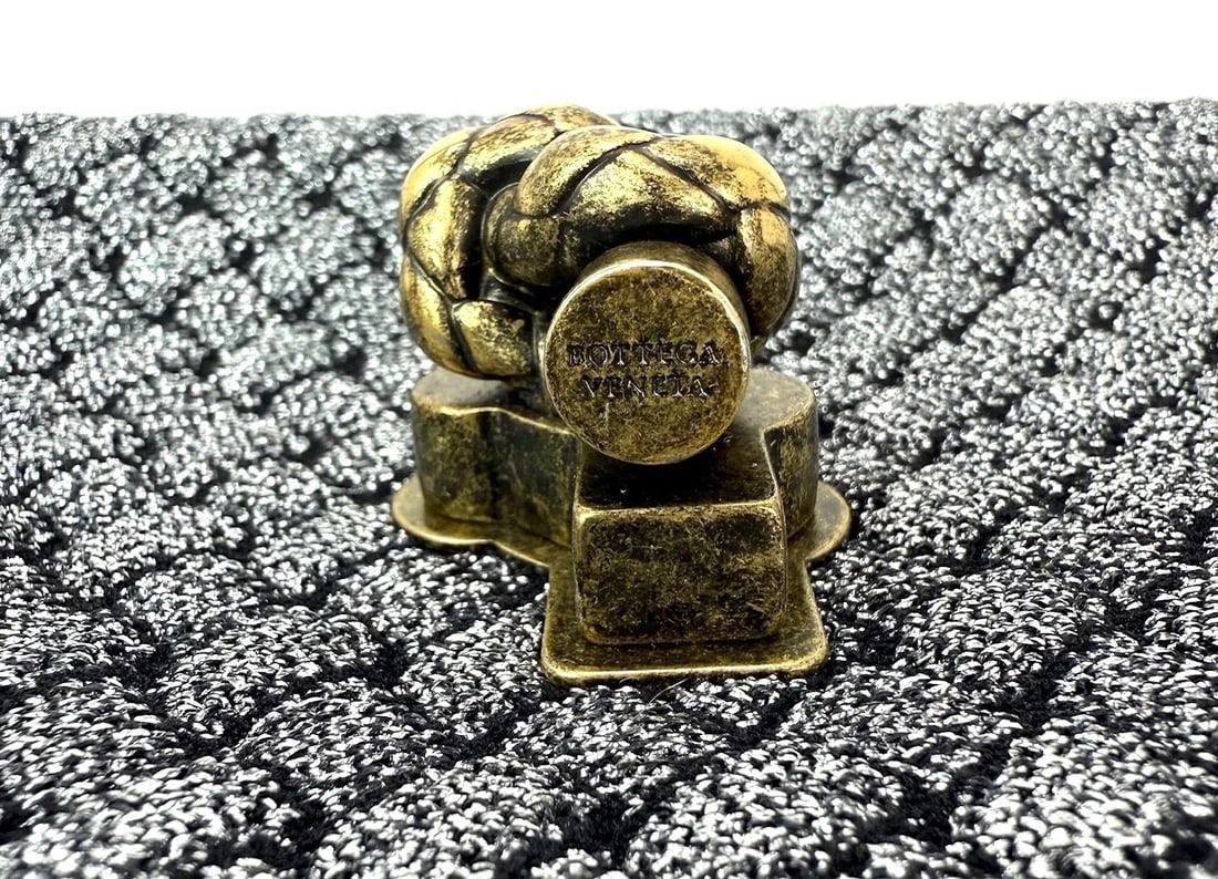 Bottega Veneta Metallic Wool Woven Patent Ayers Olimpia Knot Silver Bag - 9