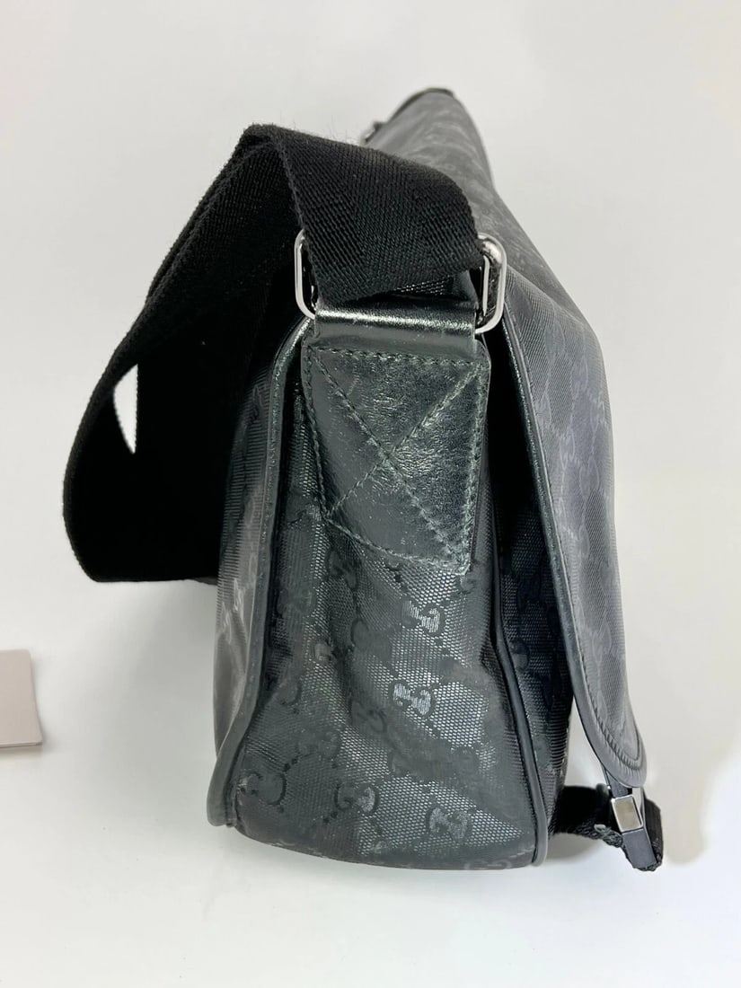Gucci Men's Messenger GG Supreme Canvas Medium Black Buckle Flap Bag - 5