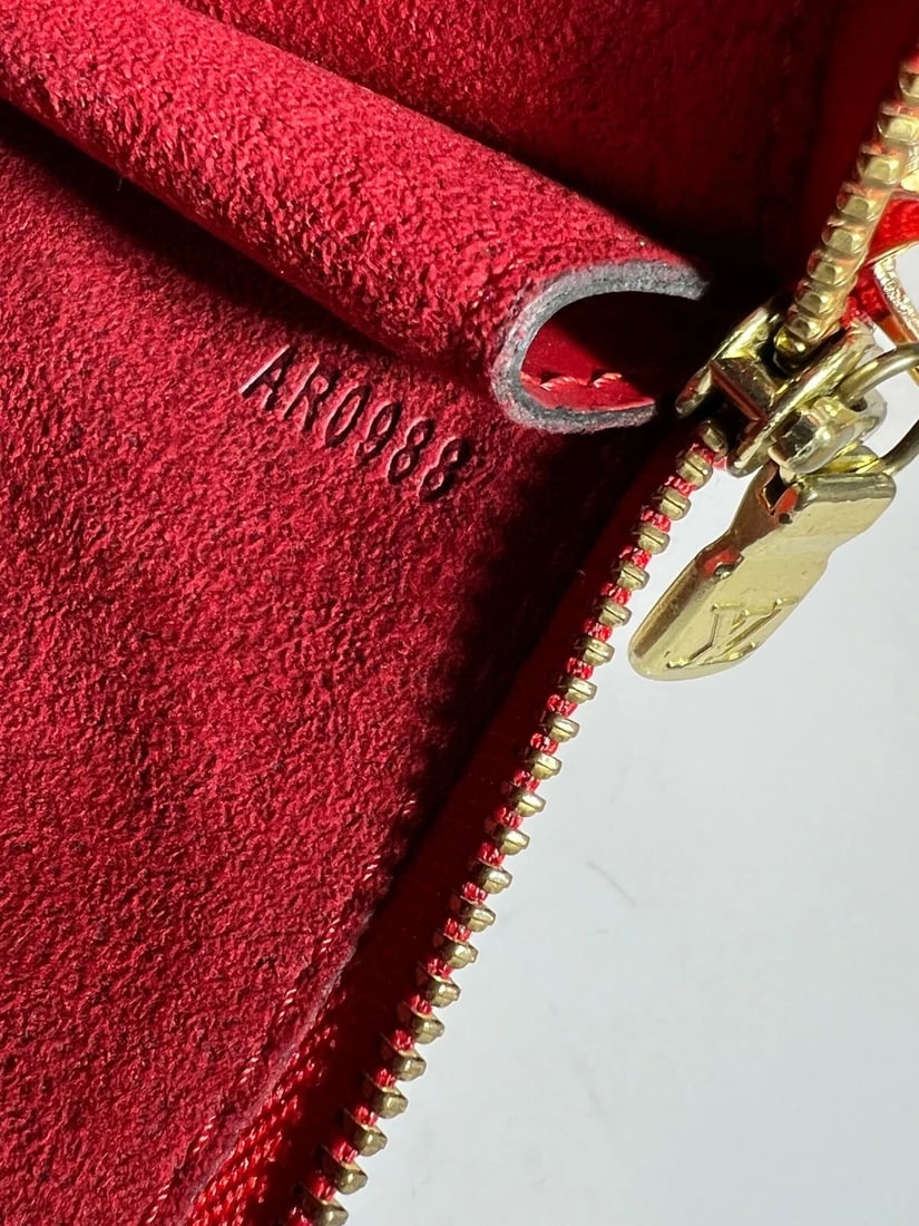 Louis Vuitton Epi 24 Pochette Accessories Red Leather Crossbody Bag - 10