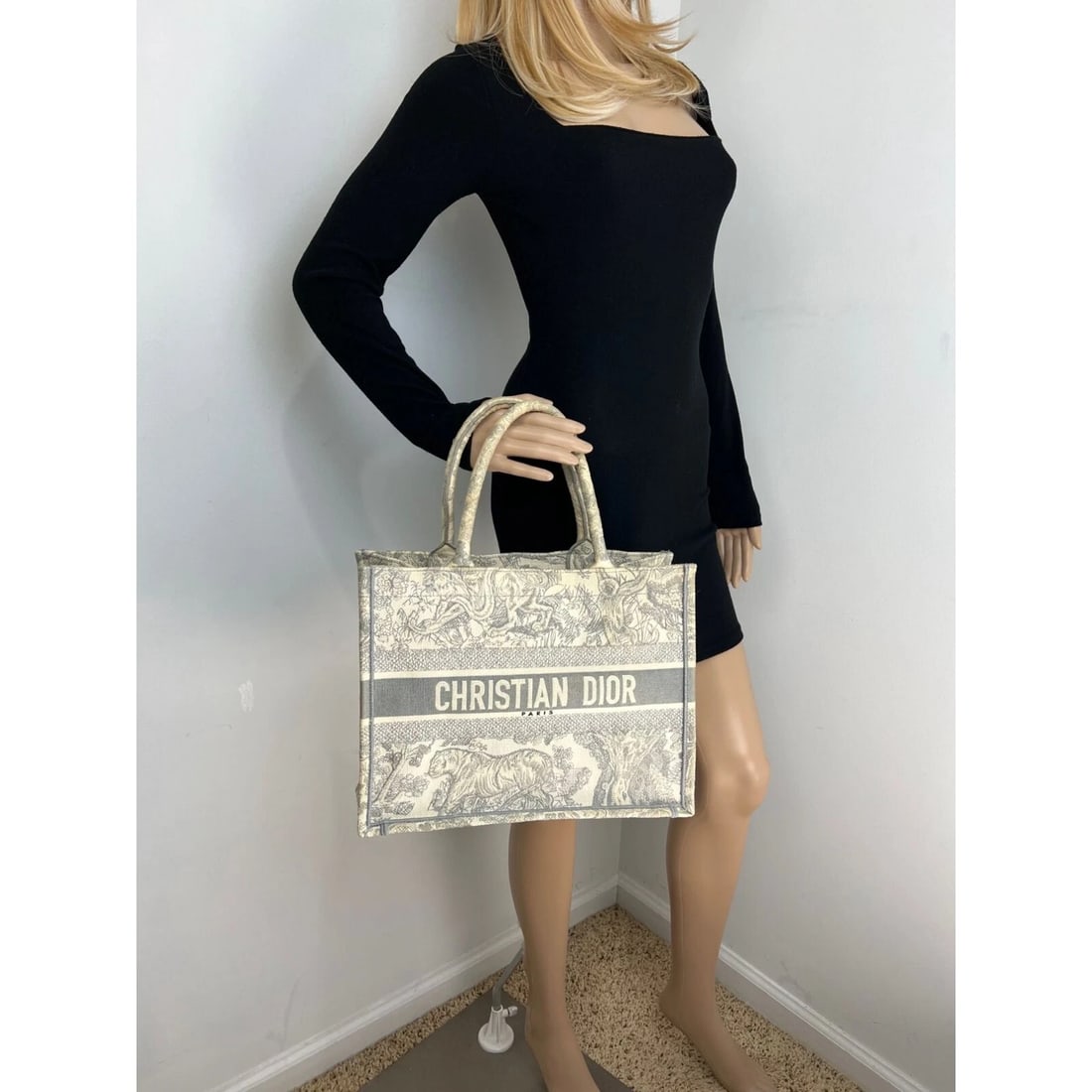 CHRISTIAN DIOR Canvas Embroidered Medium Dioriviera Grey Book Tote - 12