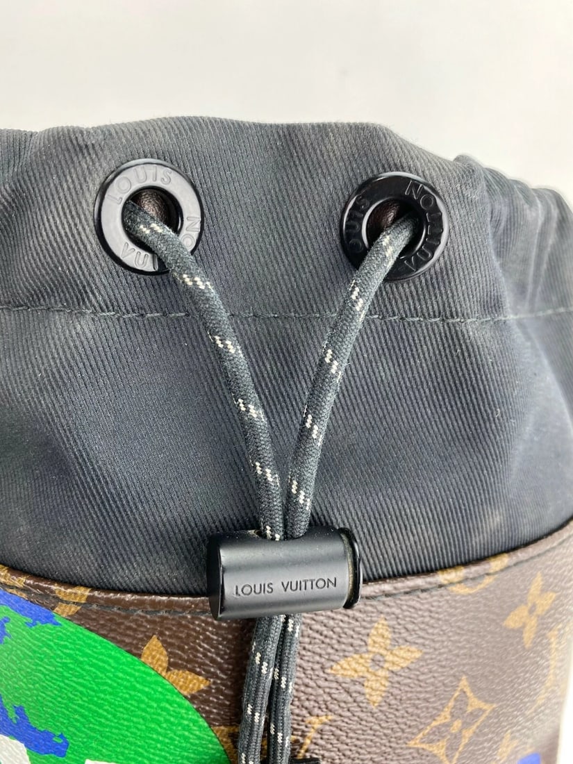 LOUIS VUITTON Mens Backpack Monogram Chalk Sling bag Nap Sac Bag - 6
