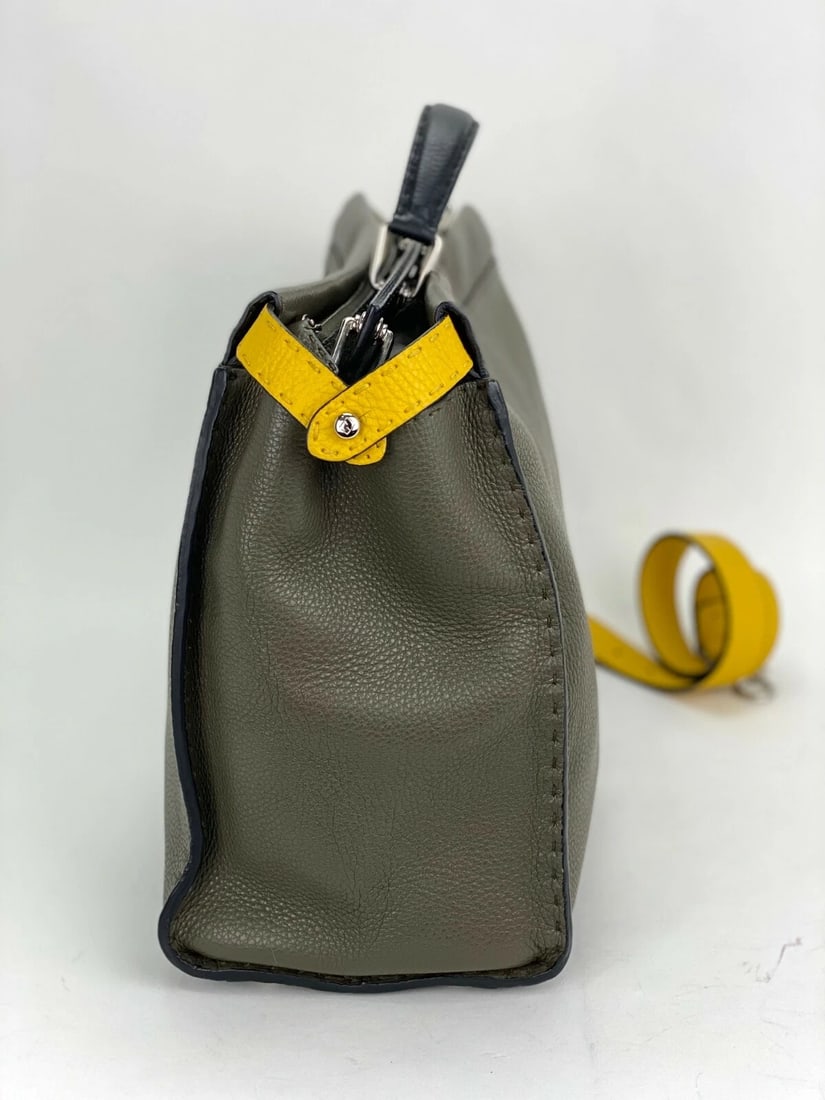 FENDI Briefcase SELLERIA large Peekaboo Iconic Essential Attache Bag - 2