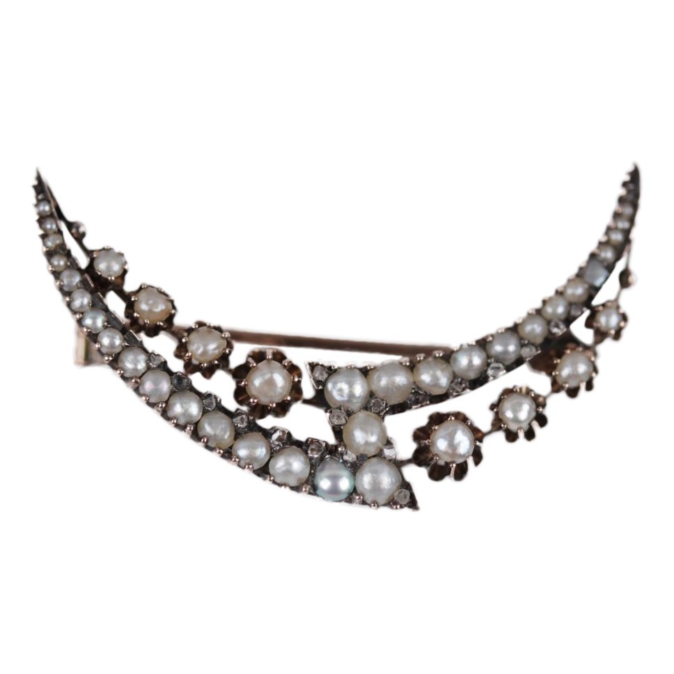 Vintage 1930's Italian 14K Gold Crescent Moon Brooch (1 of 5)