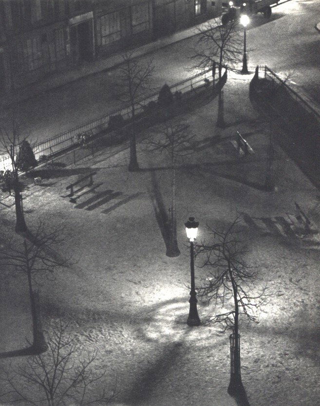 Andre Kertesz: Evening Square, Paris 1927 (1 of 1)