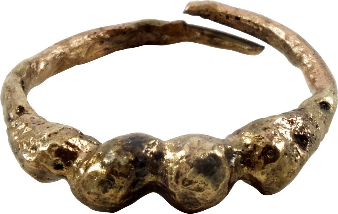 Good Viking Warrior’s Twisted Form Ring (1 of 3)