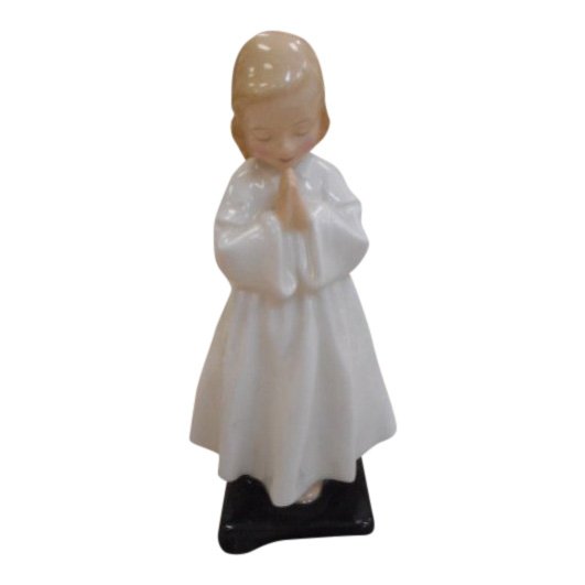 Royal Doulton Figurine: Bedtime, Girl Praying: Maker: Royal Doulton Title: Bedtime, Girl Praying Reference: HN 1978 Size: 5.5 inches tall Royal Doulton is an English company producing tableware and collectables, dating from 1815. Operating origina