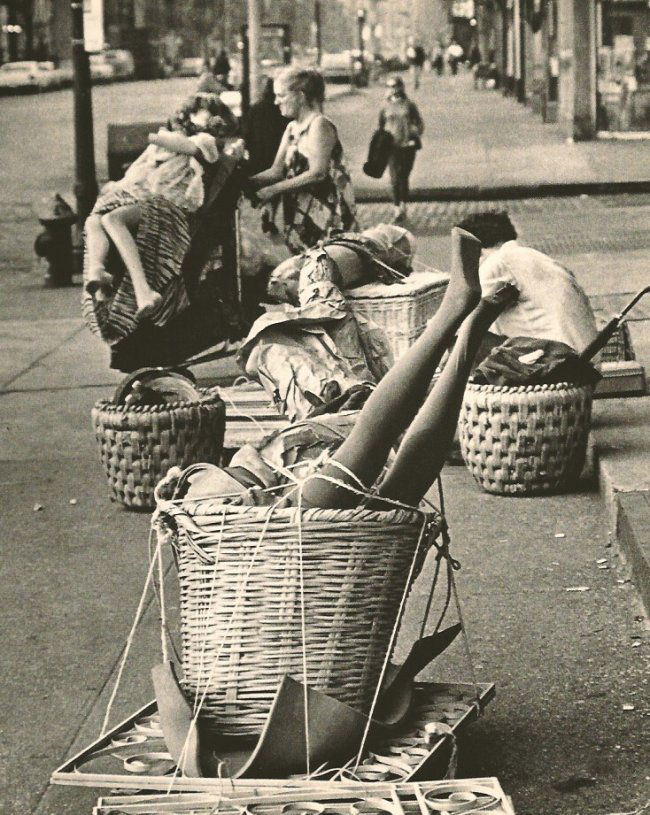 Andre Kertesz: Baskets, New York 1967 (1 of 1)