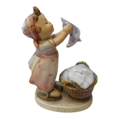 Hummel Figurine: Girl Washing Clothes (1 of 3)