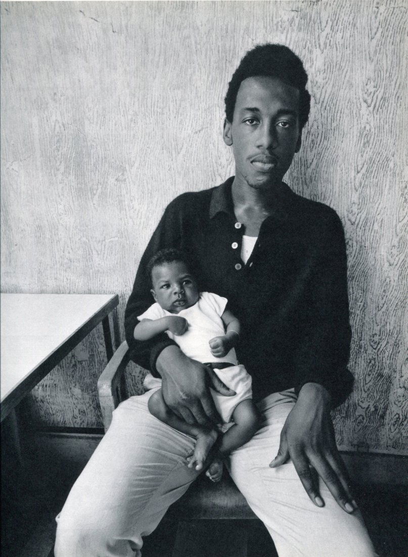 Bruce Davidson: Harlem, Proud Dad (1 of 1)