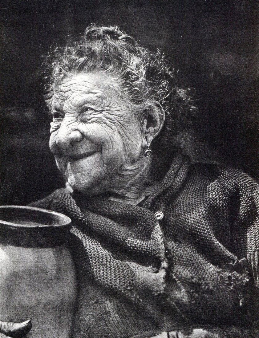 Leon De Vos: Nonna Marianna (1 of 1)