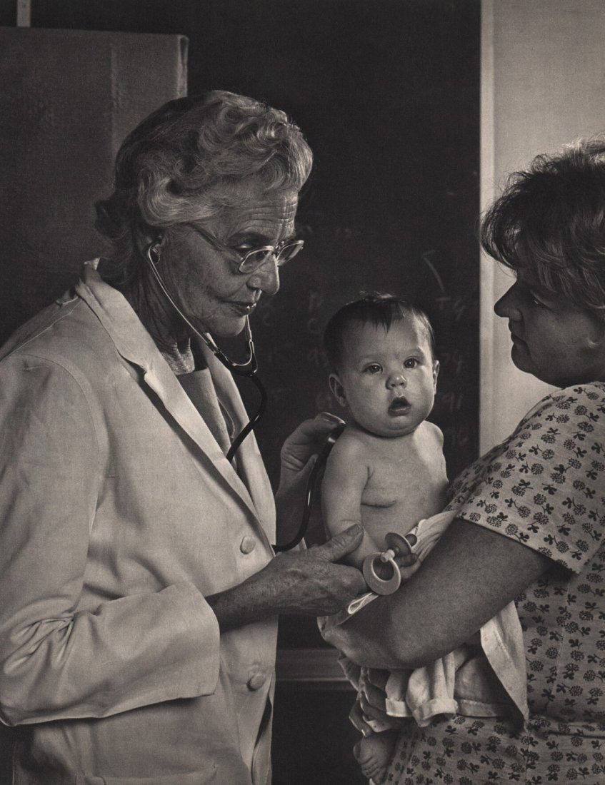 Yousuf Karsh: Helen Taussig: Medium: Vintage Sheet-fed Gravure Date: 1976 Printer: Roto-Sadag, Switzerland Image Size: 9 x 12 inches Yousuf Karsh was an Armenian-Canadian photographer, considered one of the greatest portrait phot