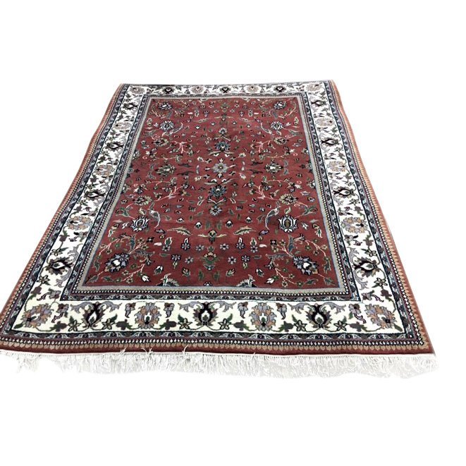No Reserve Original Hand-made India Rug 8x11: Item: Original India Master Piece Rug Size: 8 x 11 feet Materials: 100% Wool Pile Hand Made No Reserve: This lot starts at $1 and has no reserve as a courtesy so that collectors can determine the true