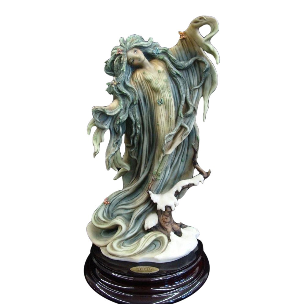 Giuseppe Armani Sprite Figurine: Figurine Title: Sprite Maker: Giuseppe Armani Size: 15 inches high Limited Edition: 283/1500 Reference #: 1329C From Disney movie "Fantasia" Comes with box, framed certificate and tag Giuseppe Armani