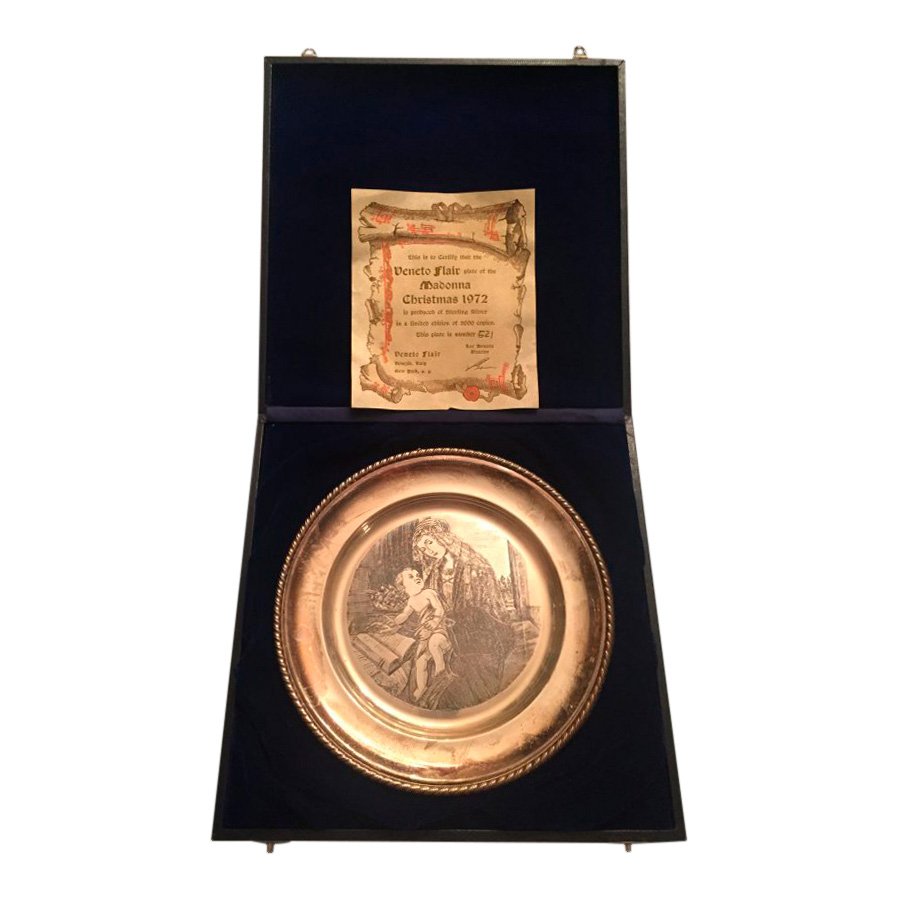 Veneto Flair "Madonna Christmas 1972" Sterling Plate (1 of 3)